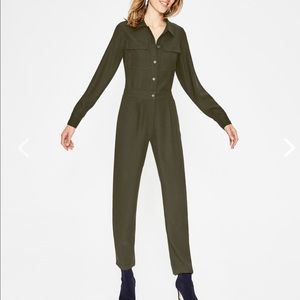 Boden Zada Jumpsuit in Khaki (olive green)